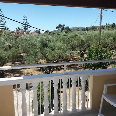 Aquarius 10 * Laganas